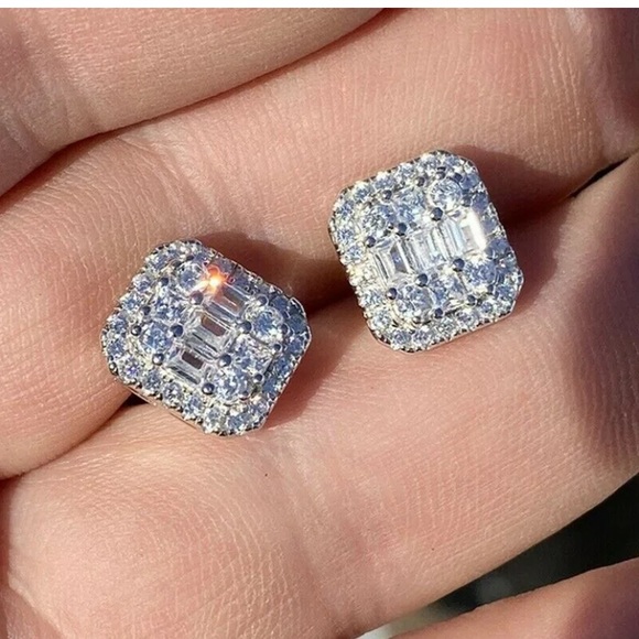 Jewelry - NEW! 925 silver stud earrings